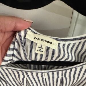 Max Studio Men's Casual Striped Shirt - Navy and White